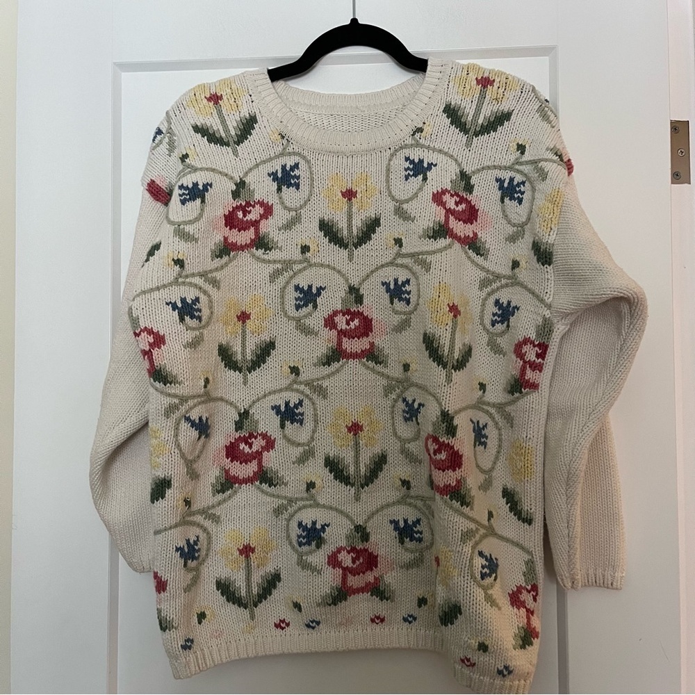 Vintage floral handknit cotton sweater